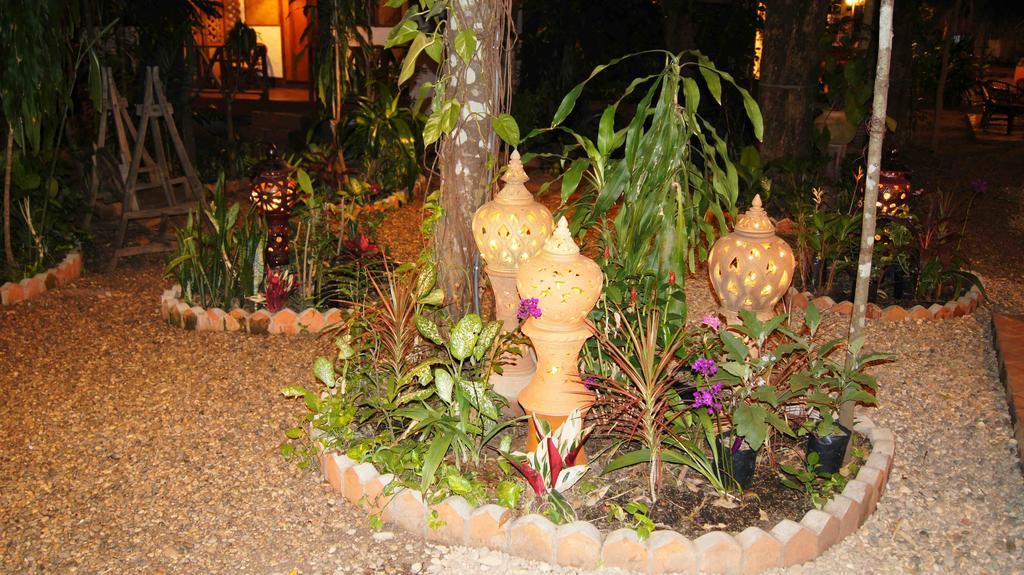 Mut Mee Garden Guest House Nong Khai Buitenkant foto